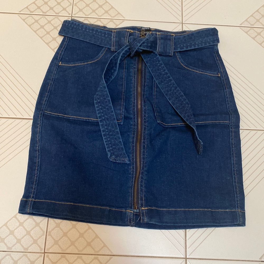 Forever 21 Jean Skirt Size Small